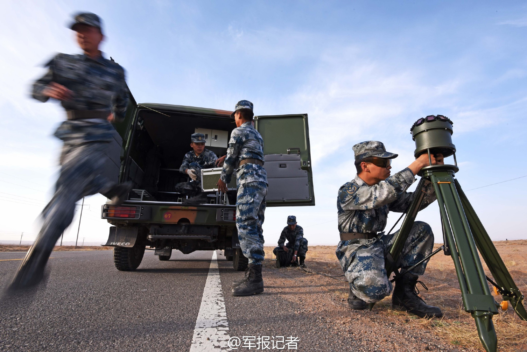 10分钟就能做好的鸡汤米线的做法